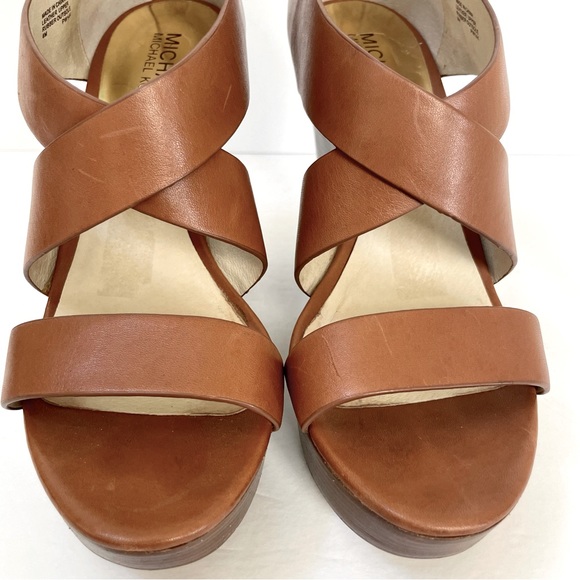 Michael Kors Elena Stacked Leather Wedge Size 8 - Picture 4 of 15
